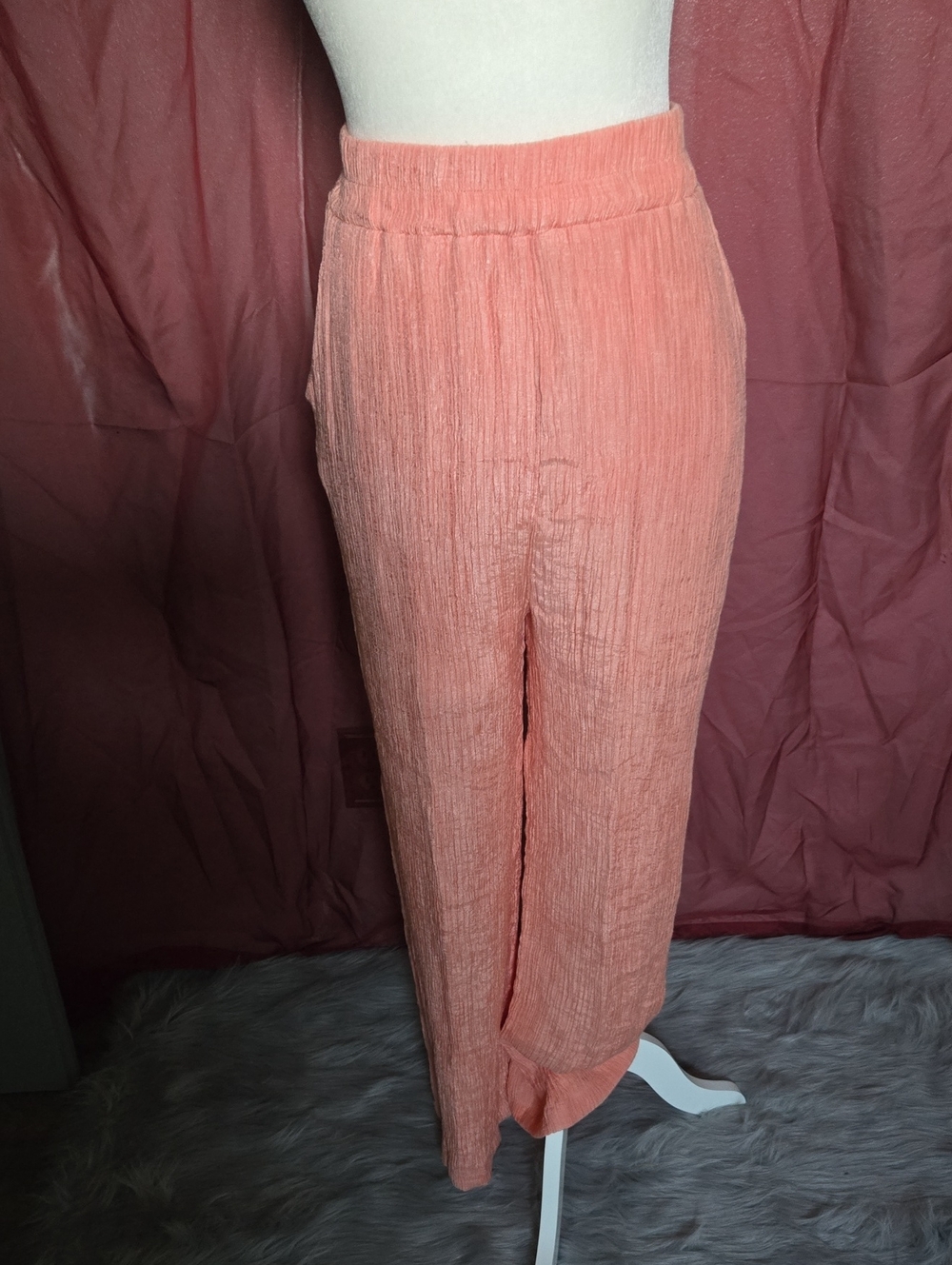 Crinkled Wide-Leg Pants in Coral Pink